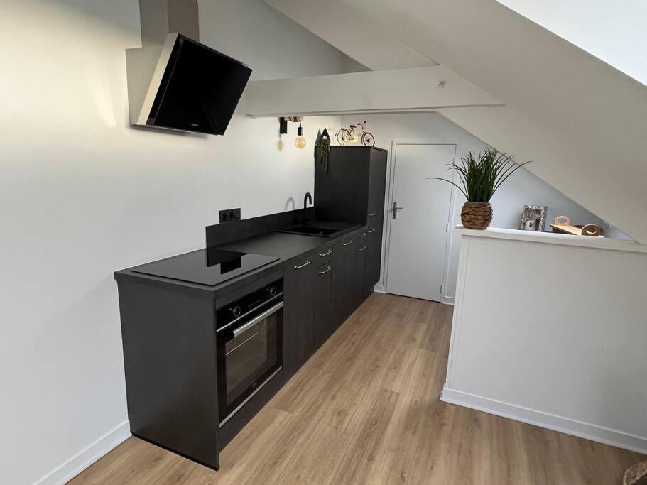 Appartement T3 Coeur De Динан Екстериор снимка