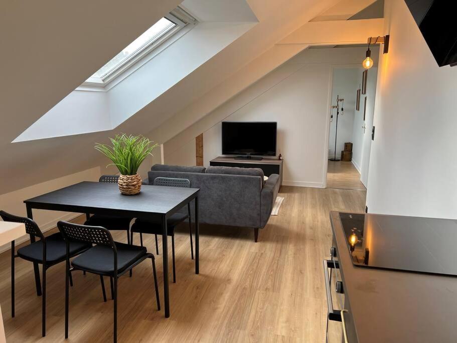 Appartement T3 Coeur De Динан Екстериор снимка