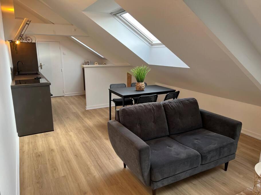 Appartement T3 Coeur De Динан Екстериор снимка