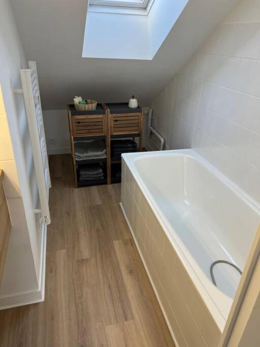 Appartement T3 Coeur De Динан Екстериор снимка